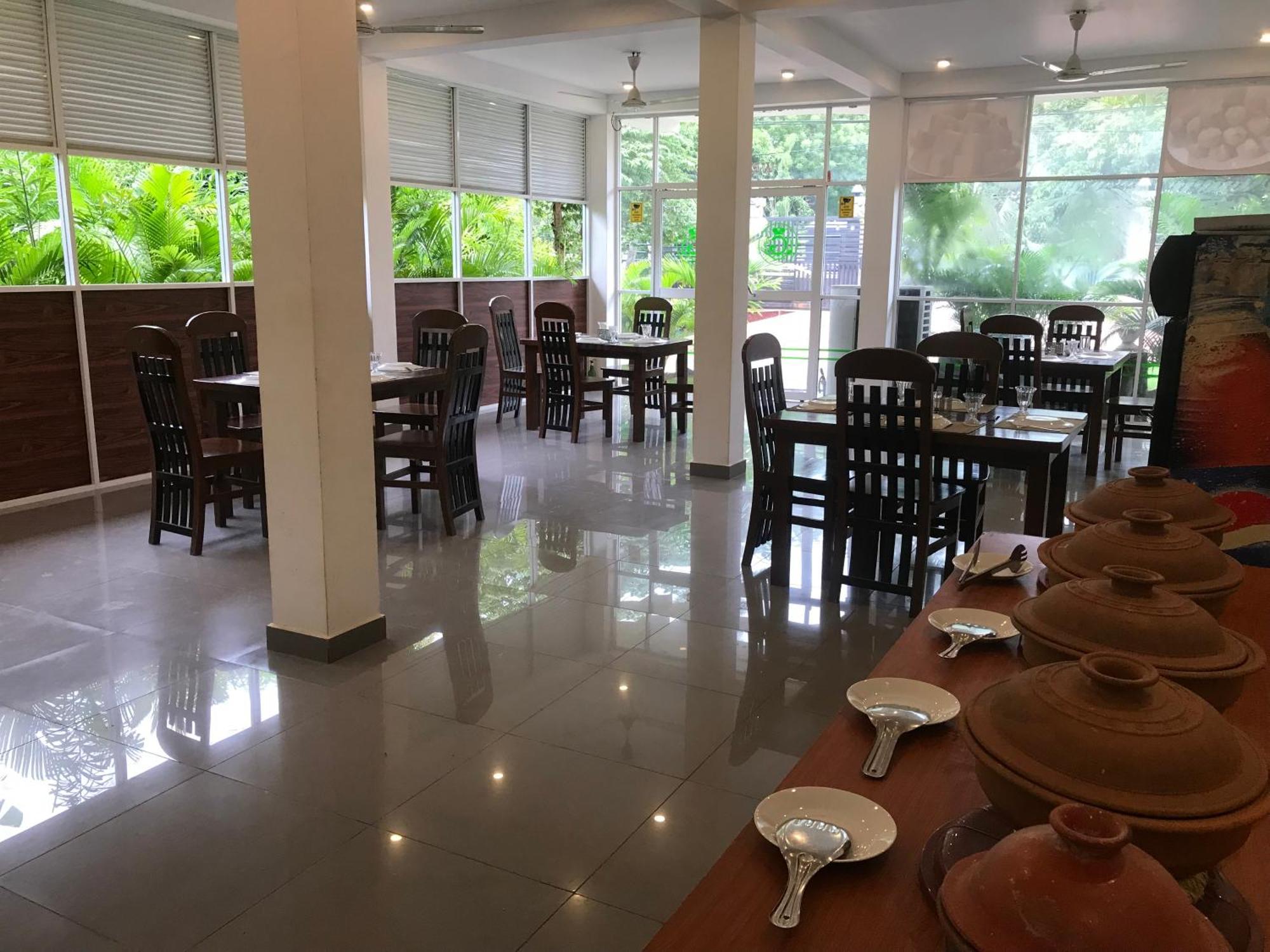 Green Star Villa Джафна Экстерьер фото